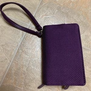 Never used Thirty-One everyday wristlet wallet